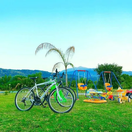 Vacation With Pool And Garden Holiday home